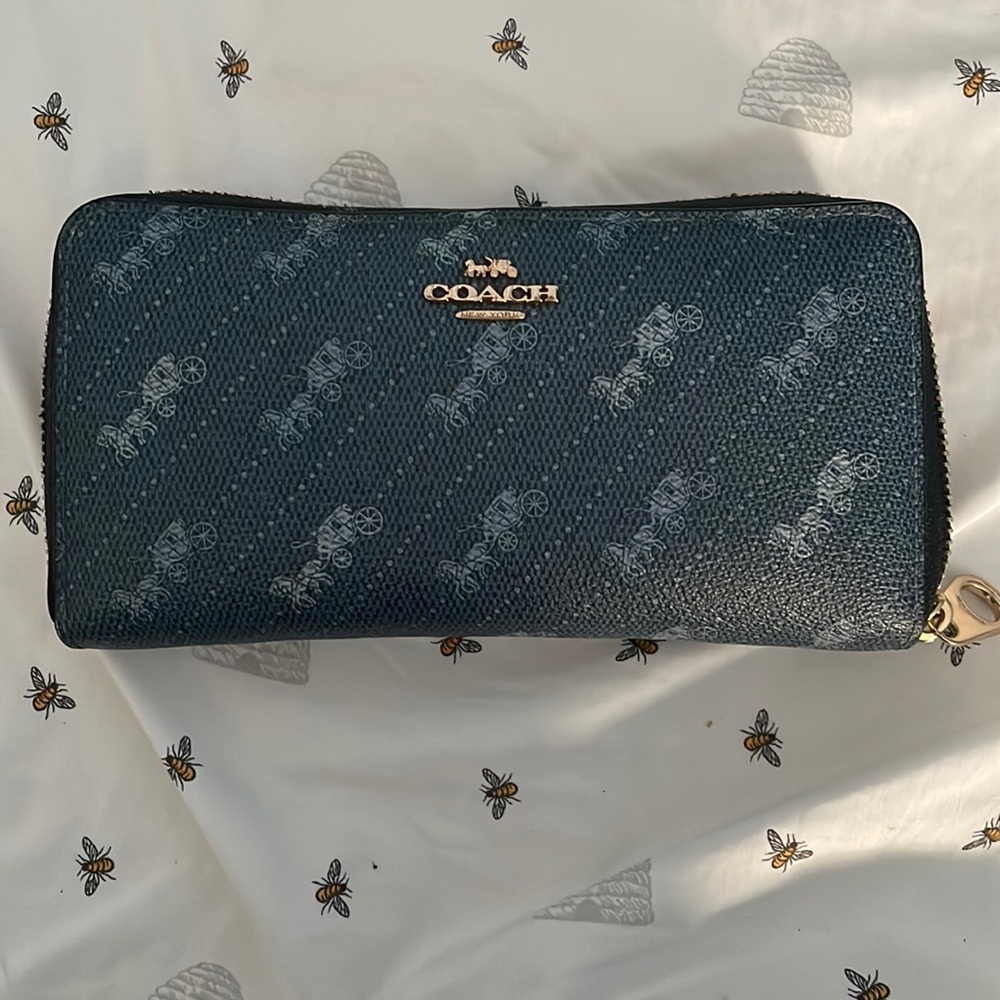 Coach Wallet, Blue, Medium size